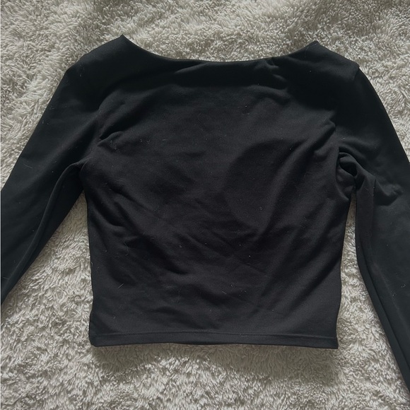Black Long Sleeve Top | First Health Apparel - Picture 3 of 3